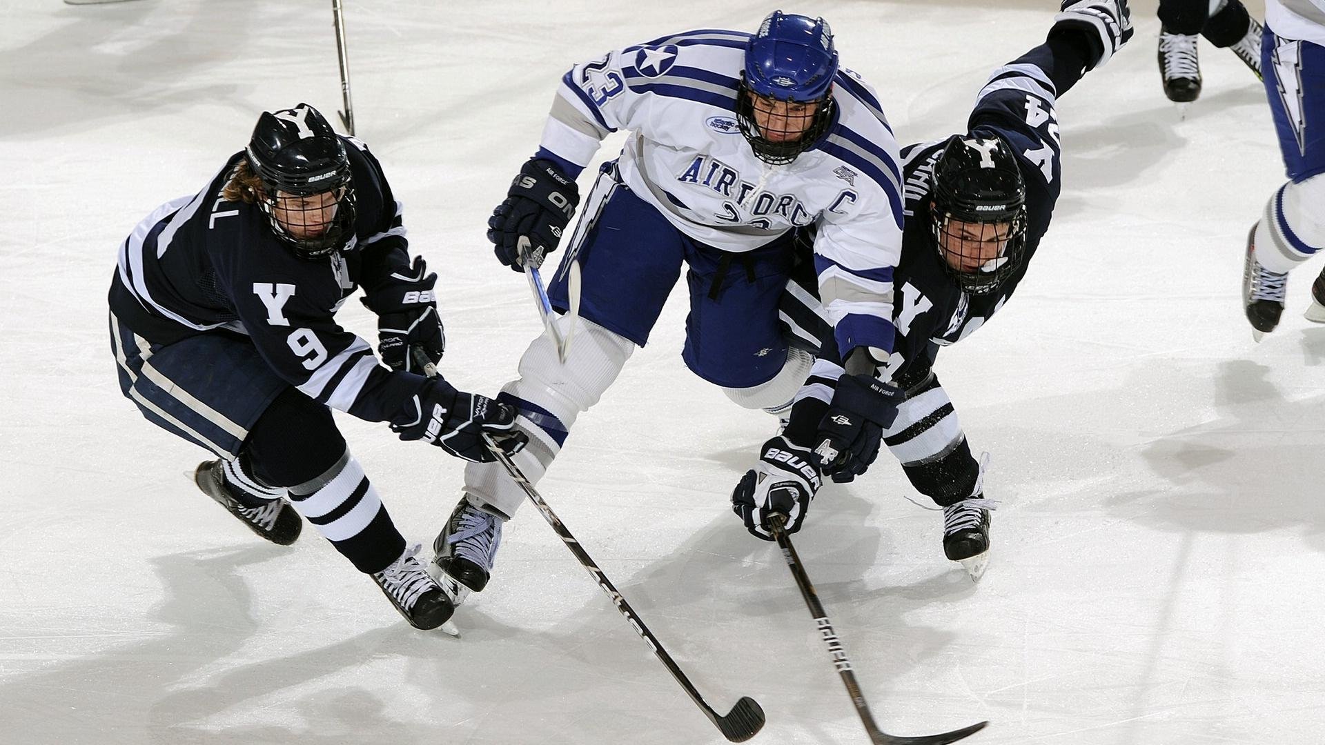 欧冠小组赛前瞻:热刺主场迎战哥本哈根,马竞对阵圣吉罗斯联合的比分预测与战术分析